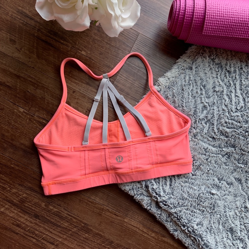 Lulu Lemmon Coral Strappy Sports Bra